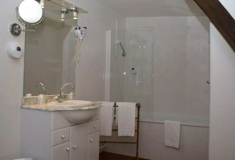 ホテル Hostellerie Du Château De L Isle