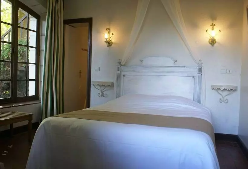 ホテル Hostellerie Du Château De L Isle