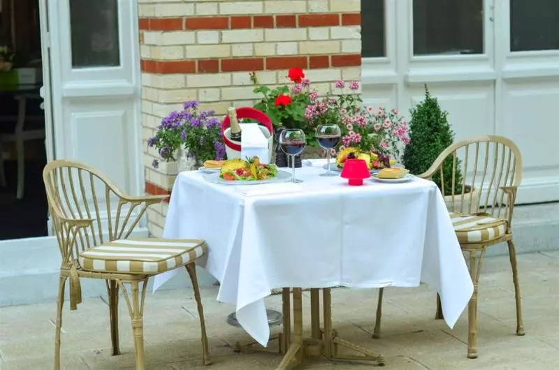 فندق Hôtel Concordia Le Mans Centre Gare