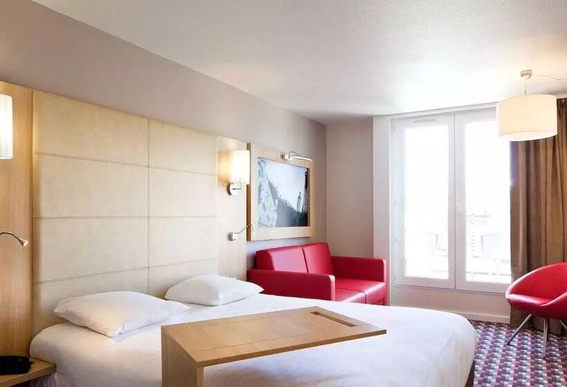 ホテル Ibis Styles Chinon