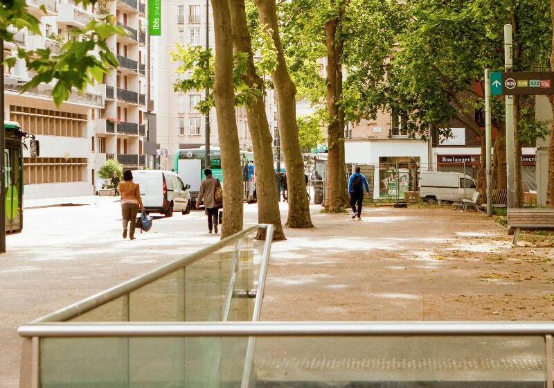 هتل Ibis Styles Paris Mairie De Montreuil