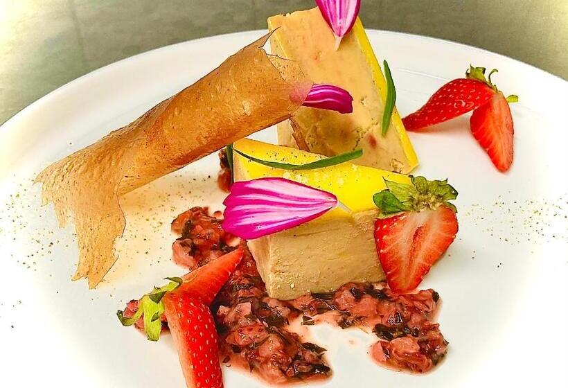 Logis Hotel Le Blason De Provence