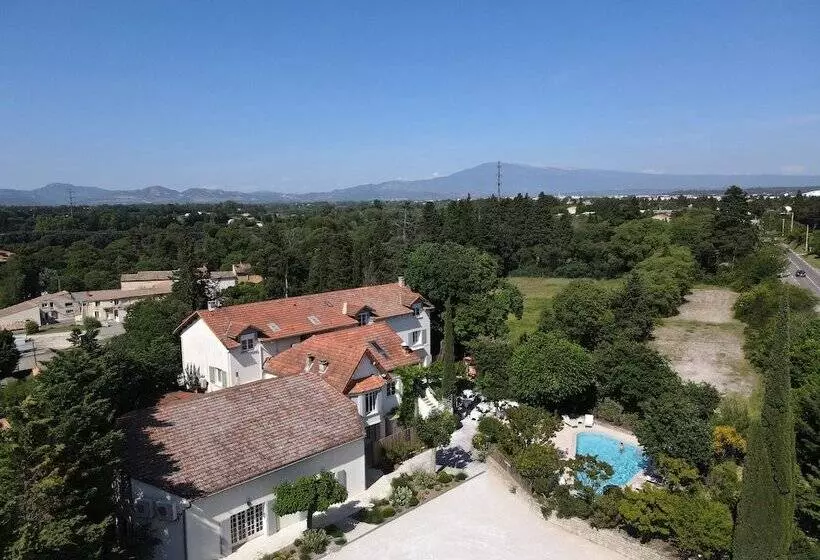 Logis Hotel Le Blason De Provence