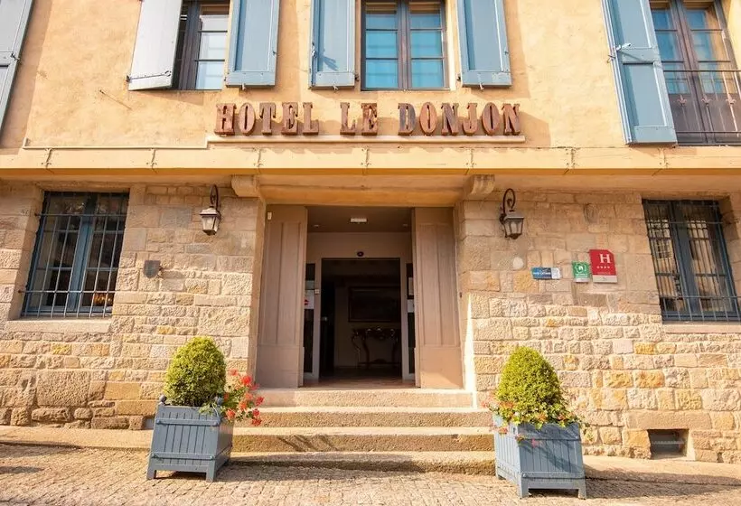 هتل Hôtel Le Donjon   Cœur De La Cité Médiévale
