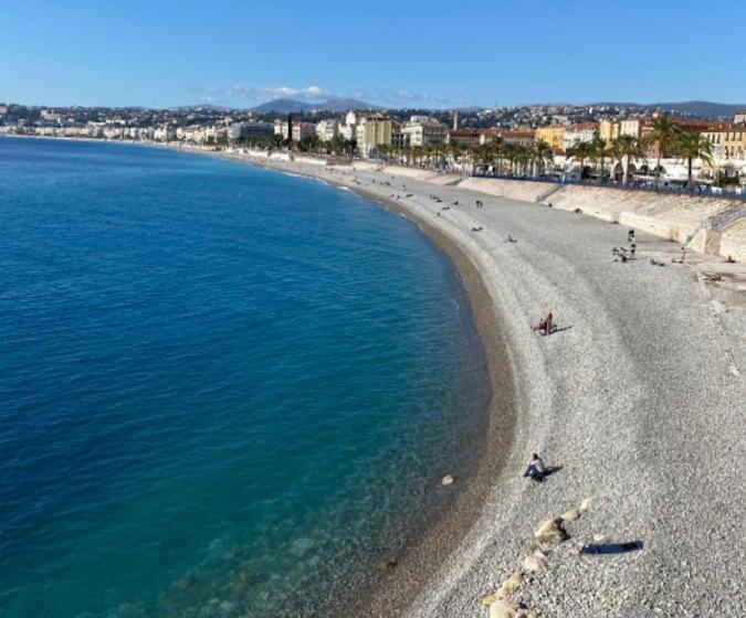 هتل Le Riviera Collection, Signature Collection By Best Western