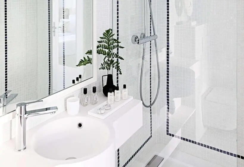 هتل Le Riviera Collection, Signature Collection By Best Western