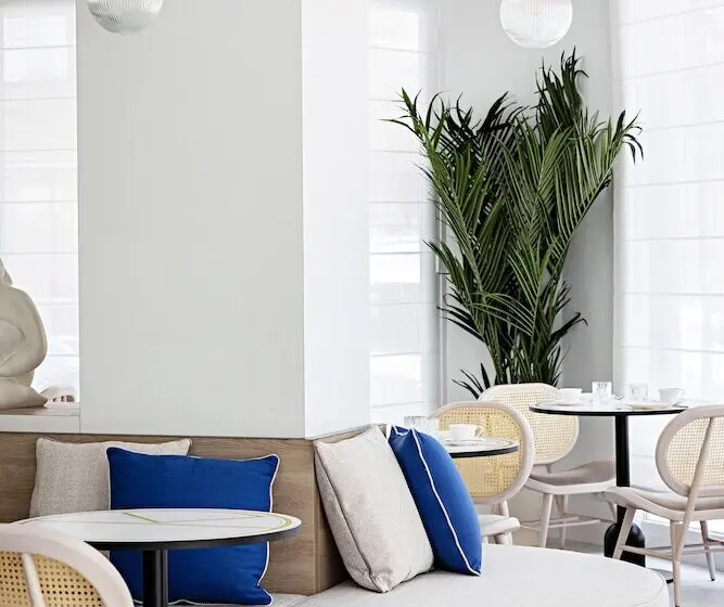 هتل Le Riviera Collection, Signature Collection By Best Western