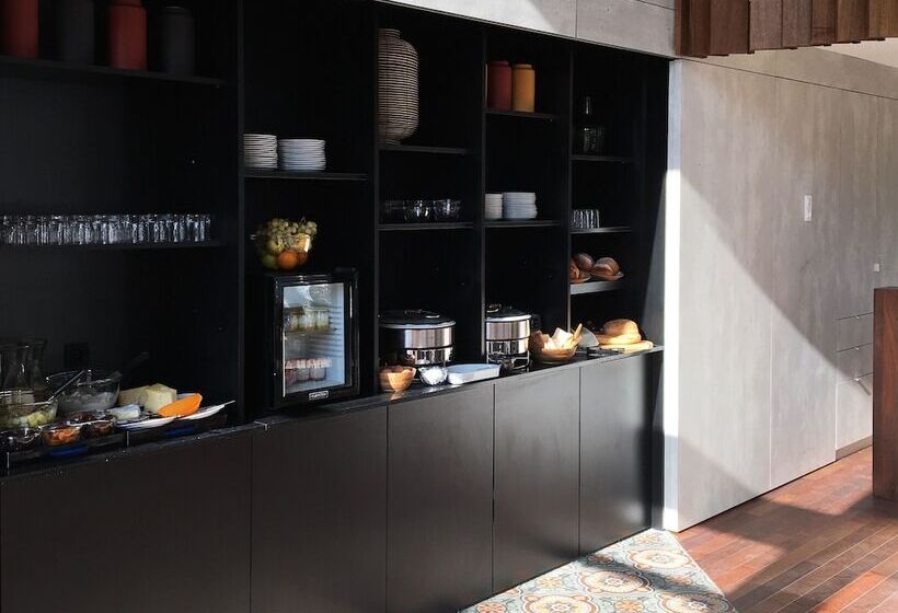 New Hotel Le Quai Vieux Port