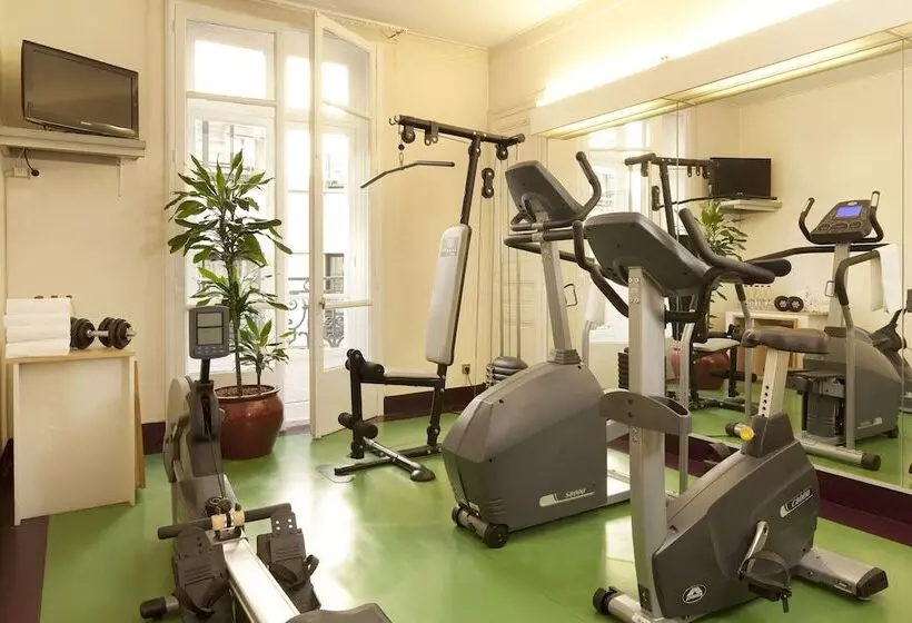 בית מלון כפרי Oceania Le Metropole