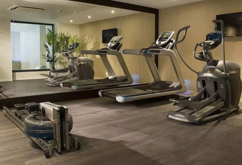 هتل Hôtel & Spa Oceania L Univers Tours