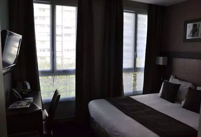 ホテル Paris Italie