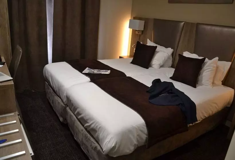 ホテル Paris Italie