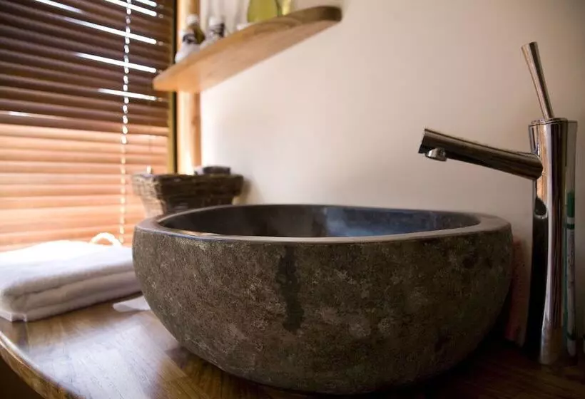 فندق & Spa Les Bartavelles