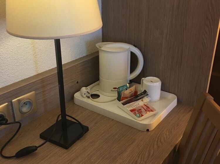 هتل The Originals City, Hôtel Le Gayant, Douai