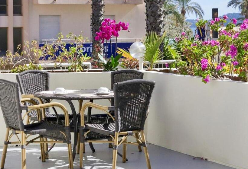 בית מלון כפרי Anglade