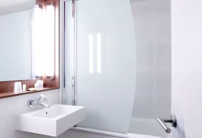 Hotel Campanile Les Ulis   Courtaboeuf