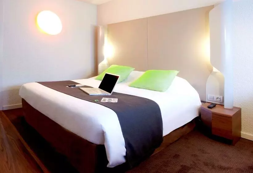 Hotel Campanile Les Ulis   Courtaboeuf