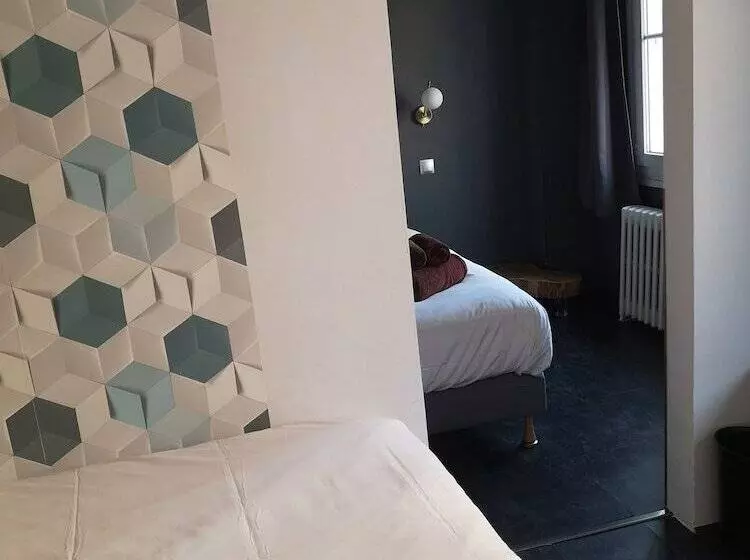 هتل The Originals Boutique, Hôtel D Angleterre, Le Havre, Centre, Plage