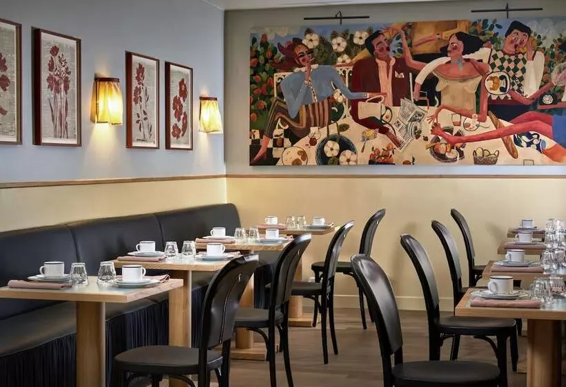 Hotelli Hôtel De La Boétie