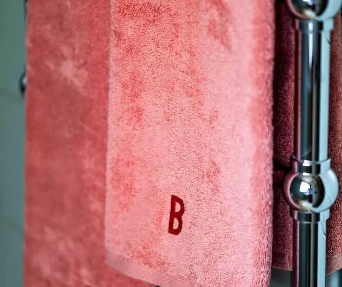 Hotelli Hôtel De La Boétie