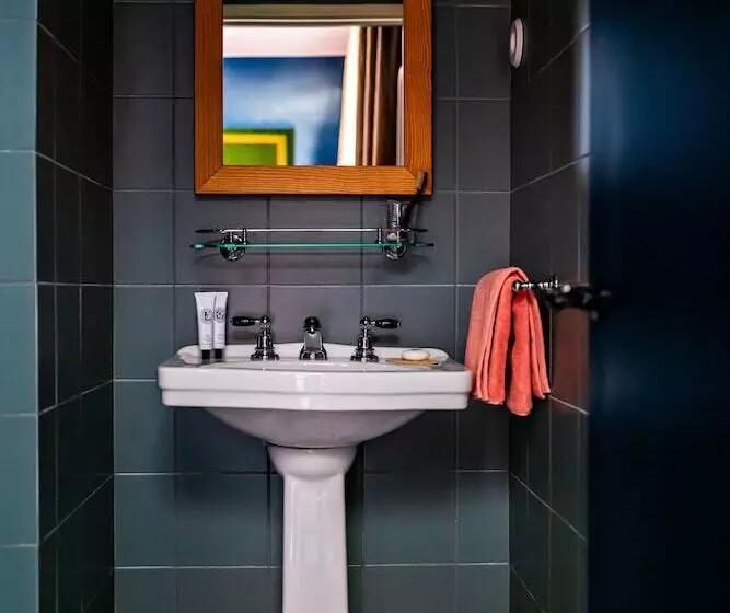 Hotelli Hôtel De La Boétie