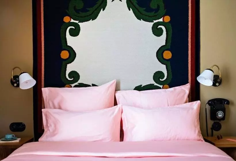 Hotelli Hôtel De La Boétie