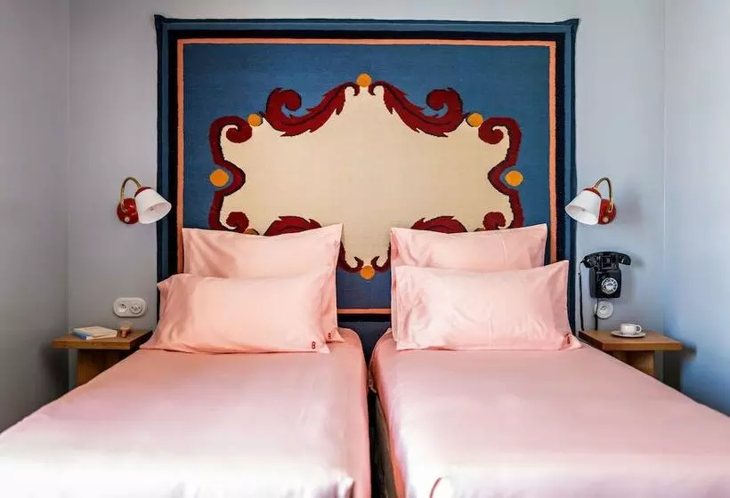 Hotelli Hôtel De La Boétie