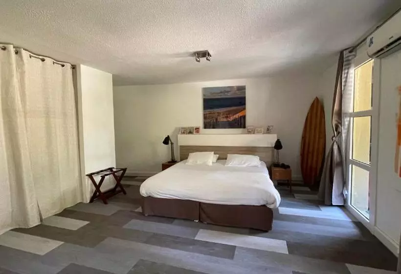 Отель Boutique Hôtel La Baignoire