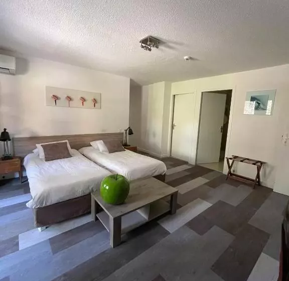 Отель Boutique Hôtel La Baignoire