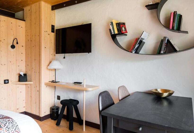 هتل Hôtel La Bergerie