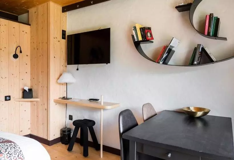 Hotel Hôtel La Bergerie