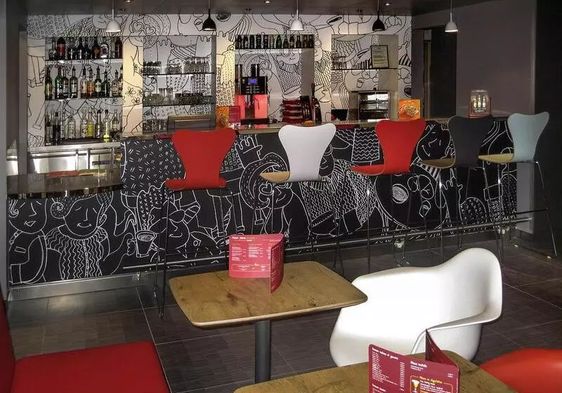 ホテル Ibis Amboise