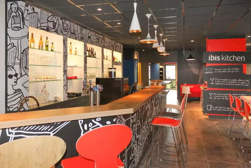 هتل Ibis Bordeaux Pessac Route Des Vins