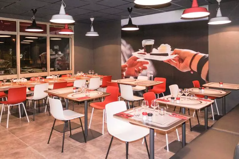 هتل Ibis Bordeaux Pessac Route Des Vins