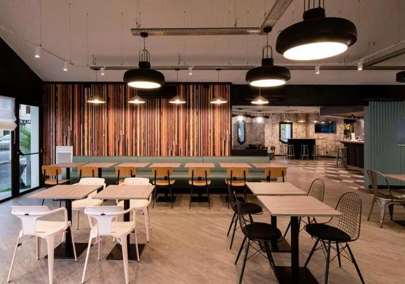 فندق Ibis Cergypontoise Le Port