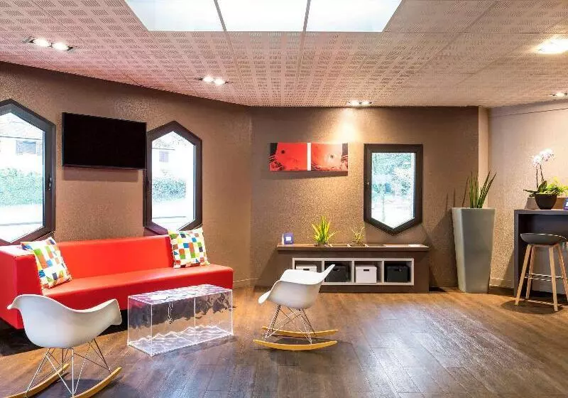 فندق Ibis Cergypontoise Le Port