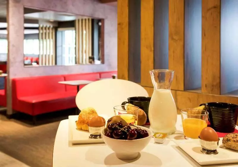 فندق Ibis Pau Lescar