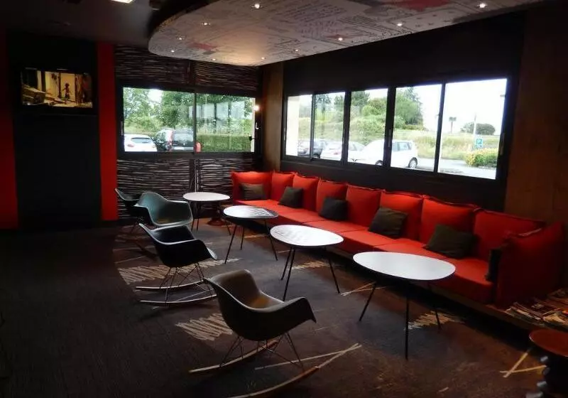 فندق Ibis Pau Lescar