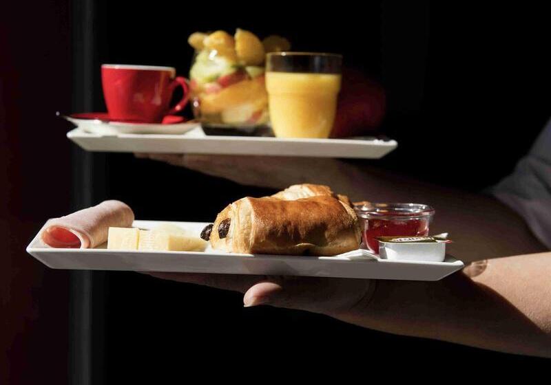 هتل Ibis Sallanches Porte Du Montblanc