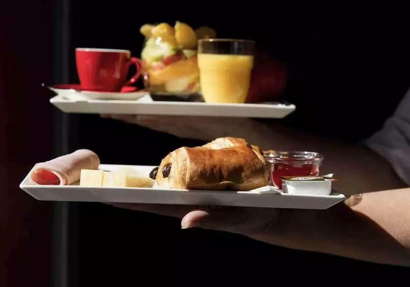 בית מלון כפרי Ibis Sallanches Porte Du Montblanc