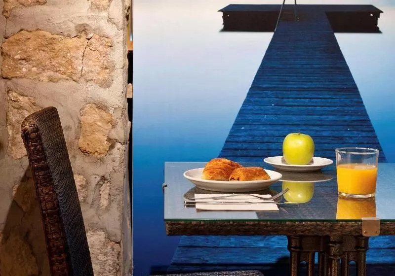 ホテル Ibis Styles Paris Maine Montparnasse