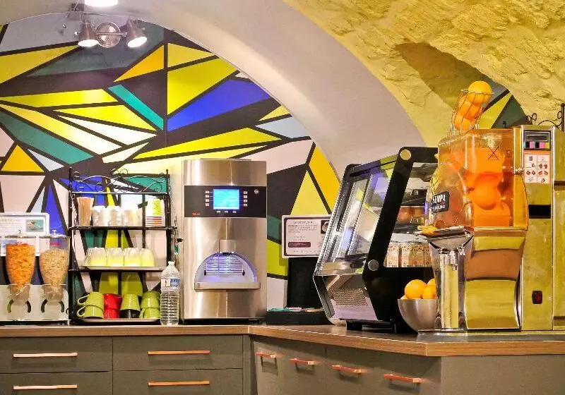 ホテル Ibis Styles Paris Maine Montparnasse