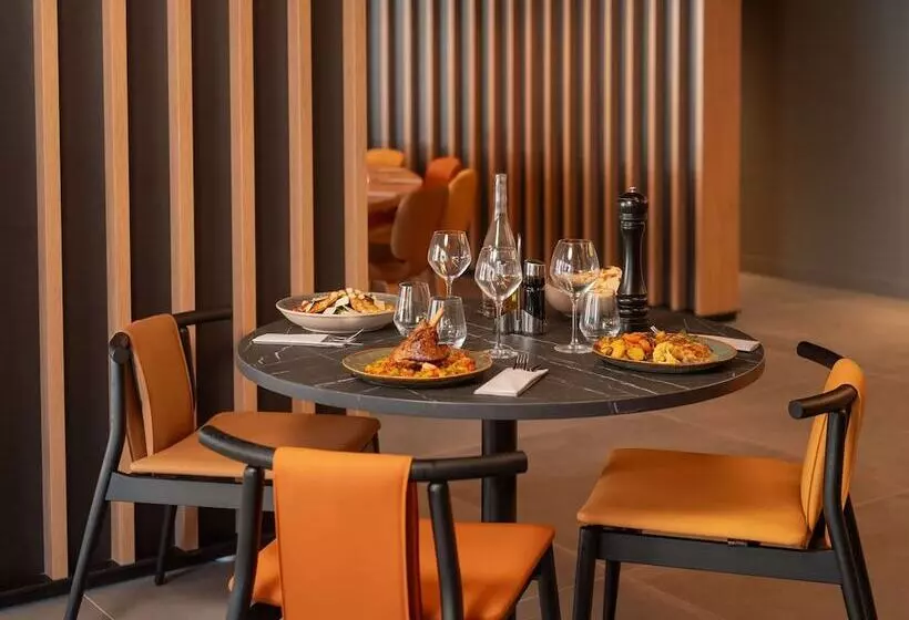 ホテル Ibis Styles Fontenay