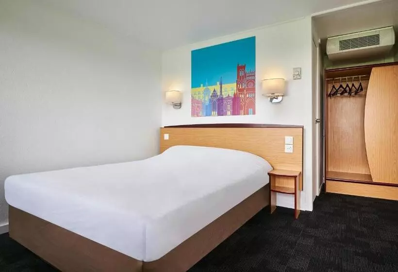 Hotel Kyriad Direct Epinal