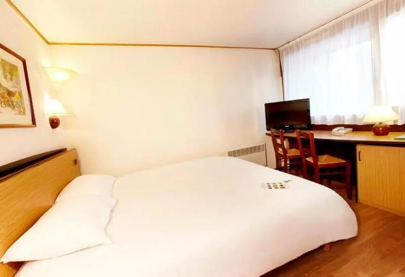 Hotel Kyriad Direct Epinal