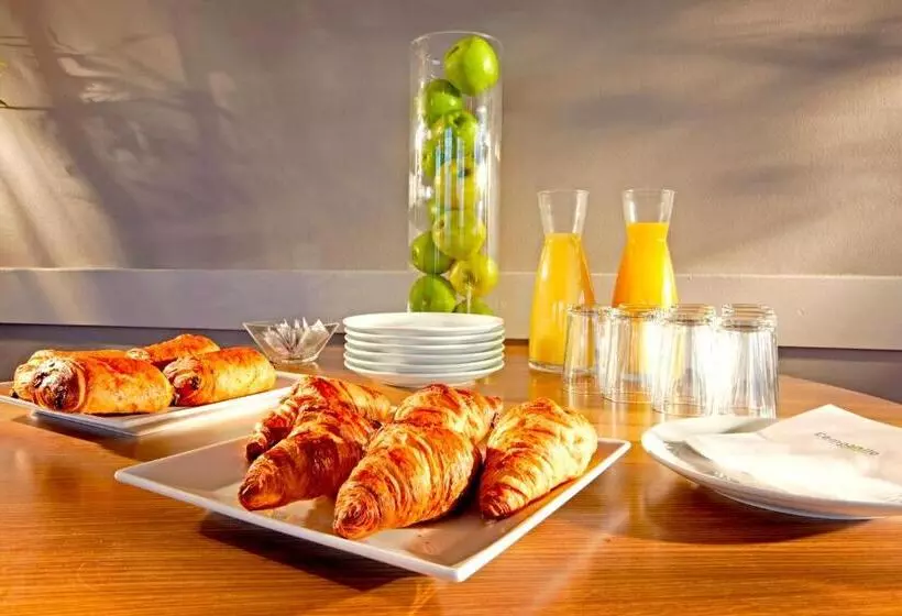 Hotel Kyriad Direct Epinal