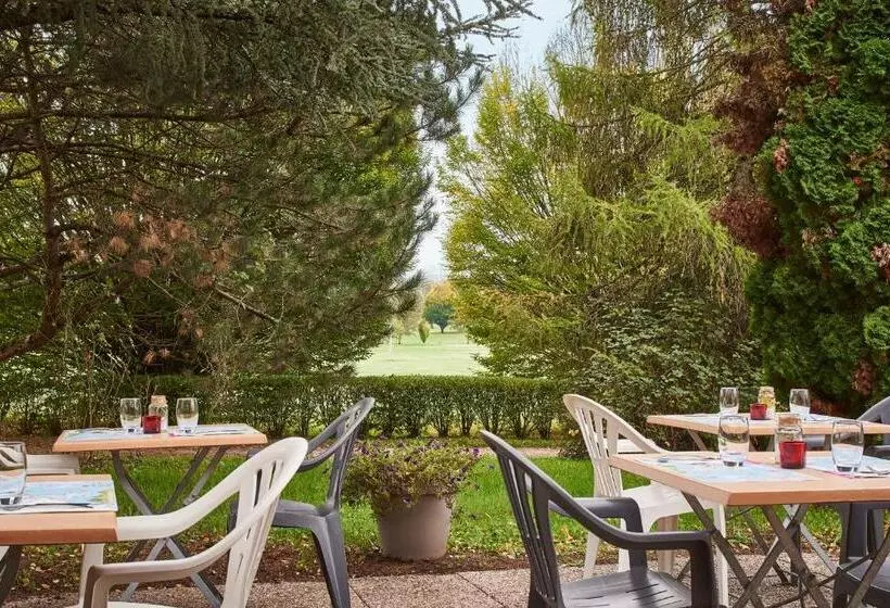 Hotel Kyriad Direct Epinal