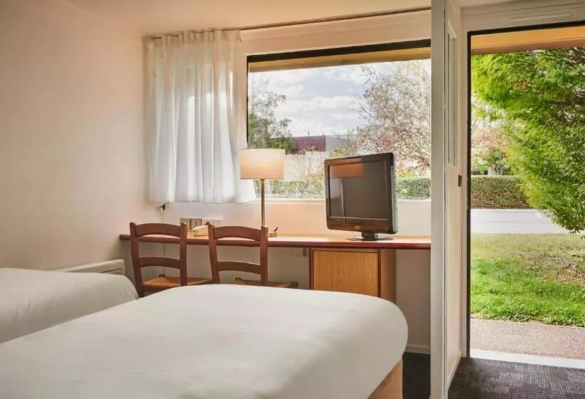 Hotel Kyriad Direct Epinal