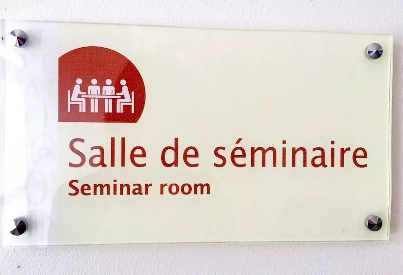 Hotel Kyriad Martigues Sud