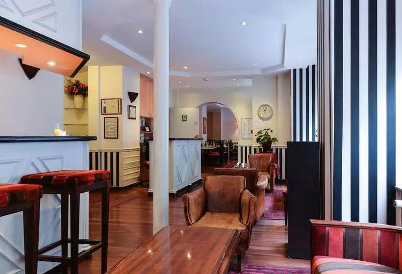 هتل Maison Du Pré